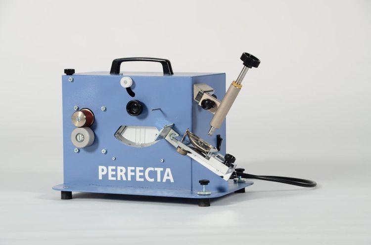 Perfecta Lace / embroidery cutting machines, shuttle tensioning device, molding machines, shuttle, tensioning bar, roller fabric with tensioning bars All sizes All sizes