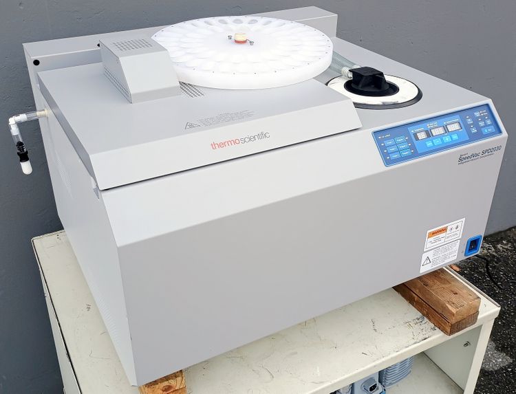 Thermo Savant SPD2030 Integrated SpeedVac Concentrator System