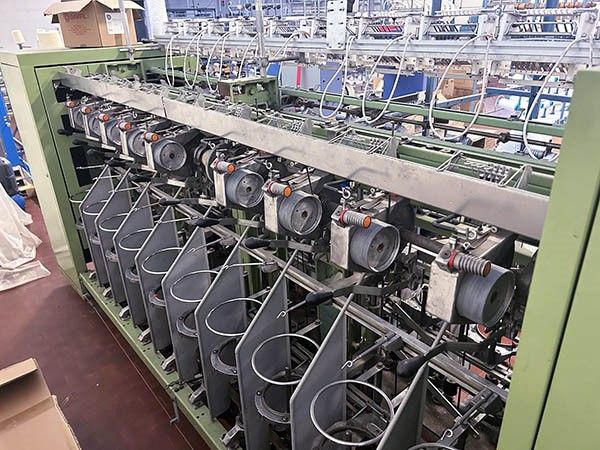 Lezzeni Twisting machine