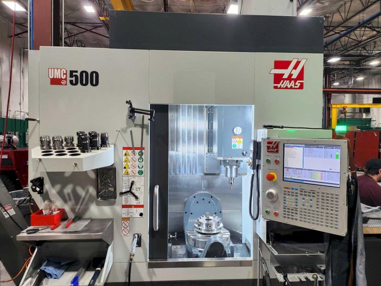 Haas UMC-500 5  Axis