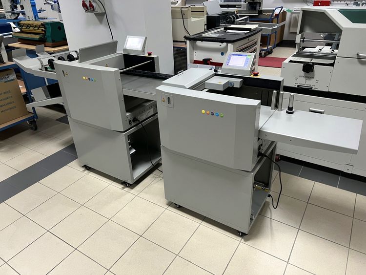 Dumor Lightning Fold Pro 8335B+33KF