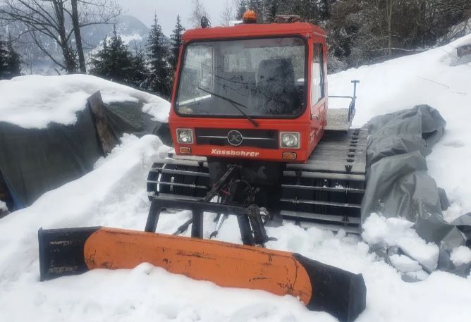 Kassbohrer, Pistenbully PB 60