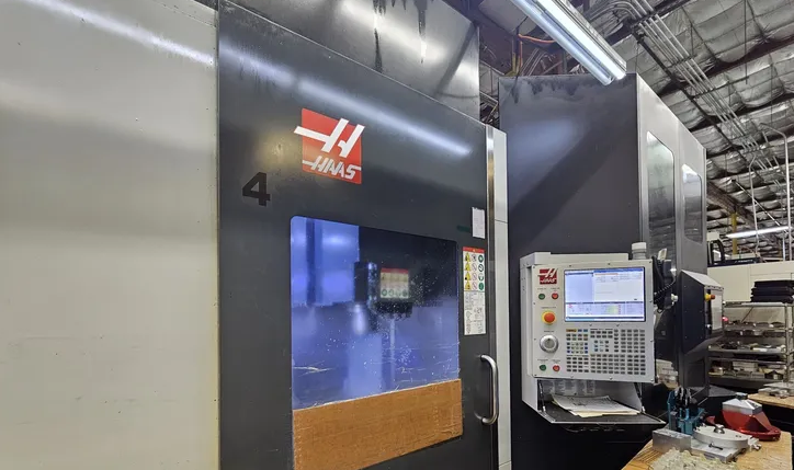 Haas UMC-750 5  Axis