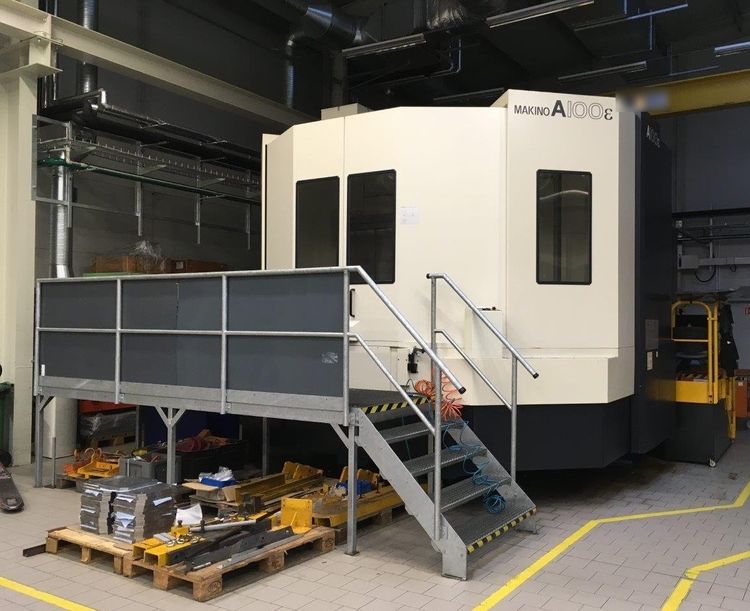 2 Makino A100e-A132 4th & 5th Axis