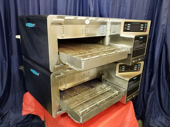 Turbochef HHC 1618 Ventless Conveyor Pizza Oven