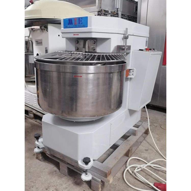 Automatic dough  mixer