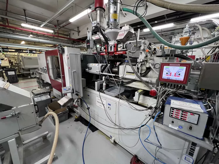 Netstal Synergy 1000-230 100 T