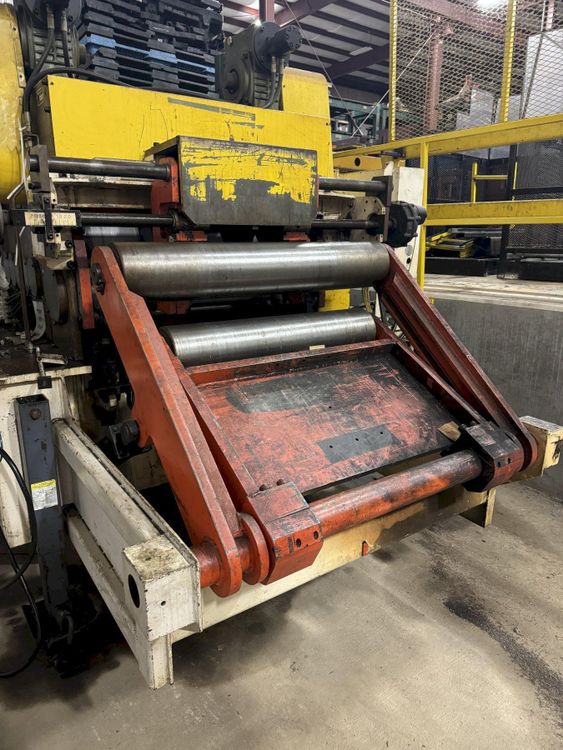U.S. MACHINE CO M24 Coil-Feedline Coil weight capacity 30,000 lb