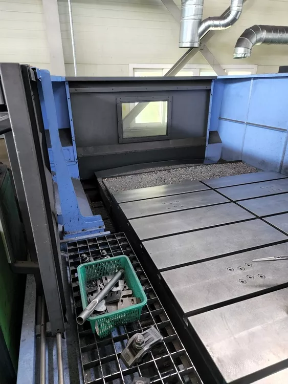 Doosan BM2035M 4 Axis
