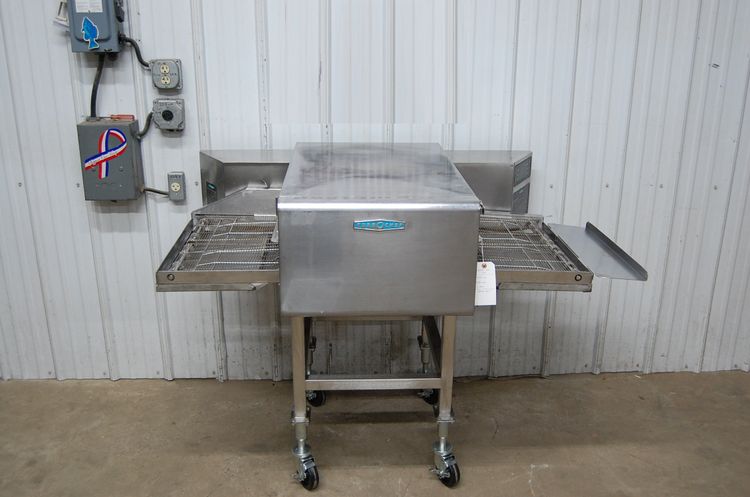 Turbochef HhC 2020 High Speed Impingement Conveyor Pizza Oven