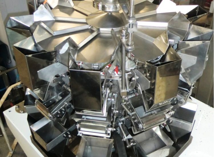 Yamato ADW 713 RB Multihead weigher