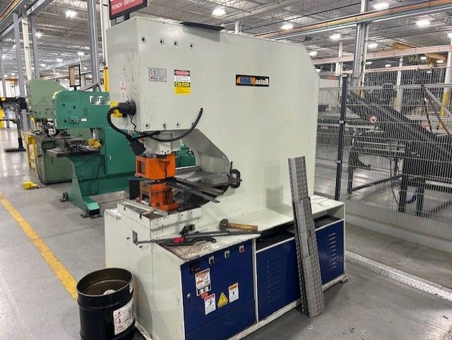 Fabmaster PM-200LT 220 ton