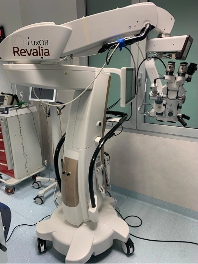 Luxor Revalia Surgical Microscope