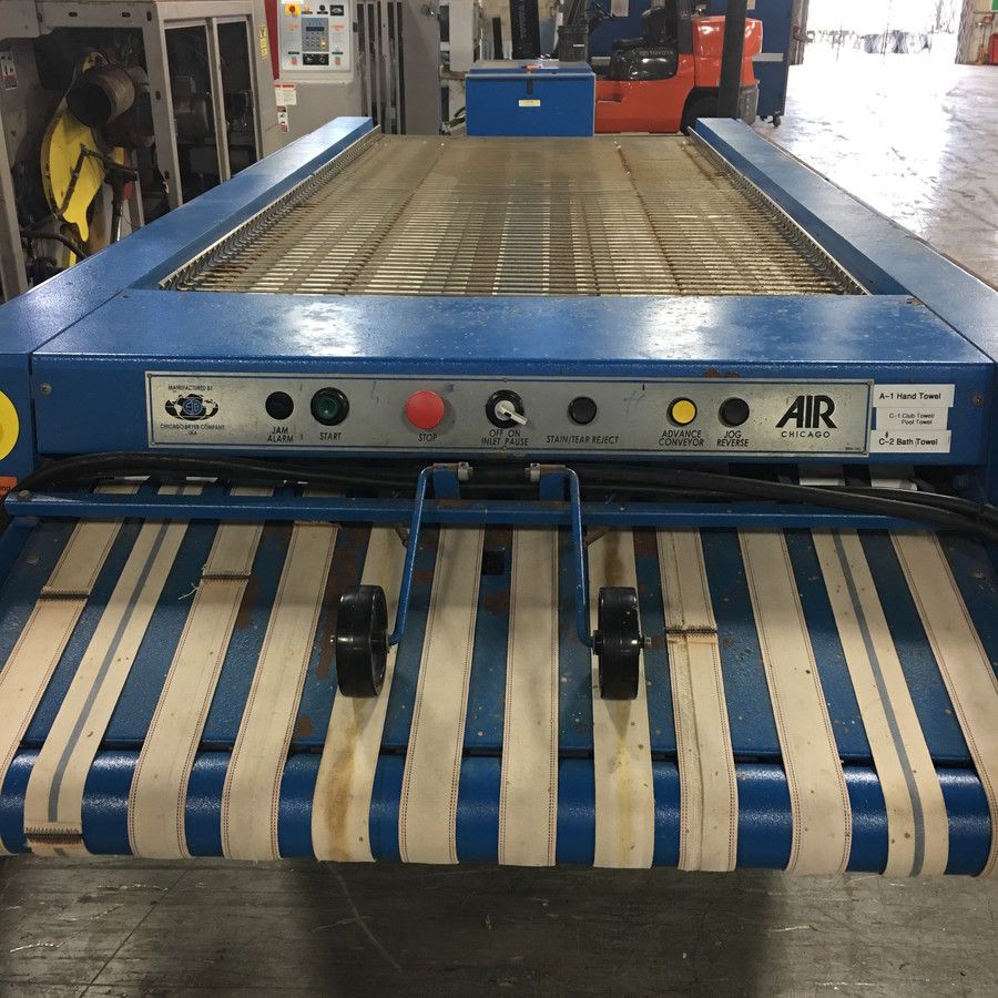 Chicago Air Chicago, Towel folders