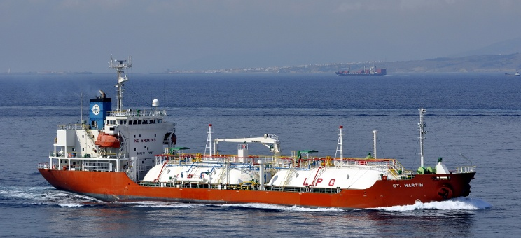 Kanrei Zosen GAS UNITED ABT 4999 DWT ON 8 M DRAFT