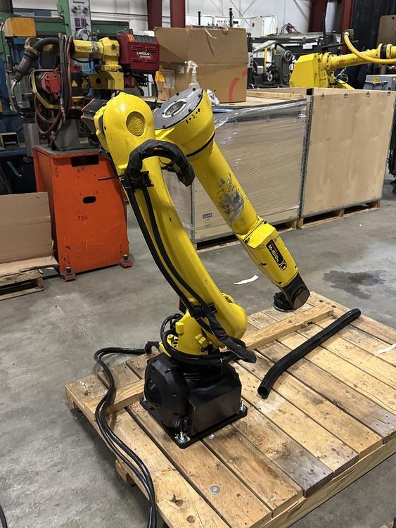 Fanuc M-10iD/8L 6 Axis 8 kg