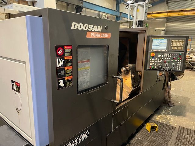 Doosan FANUC 0i 3500rpm Puma 2600 2 Axis