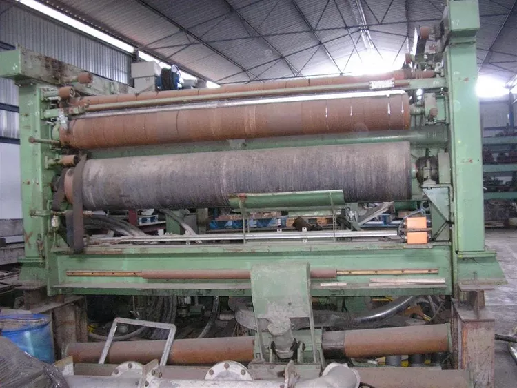 Jagenberg 2.800 mm Var-Roll Slitter Rewinder