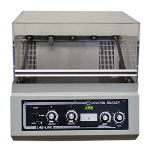 Lab-Line 3527 Incubator Shaker