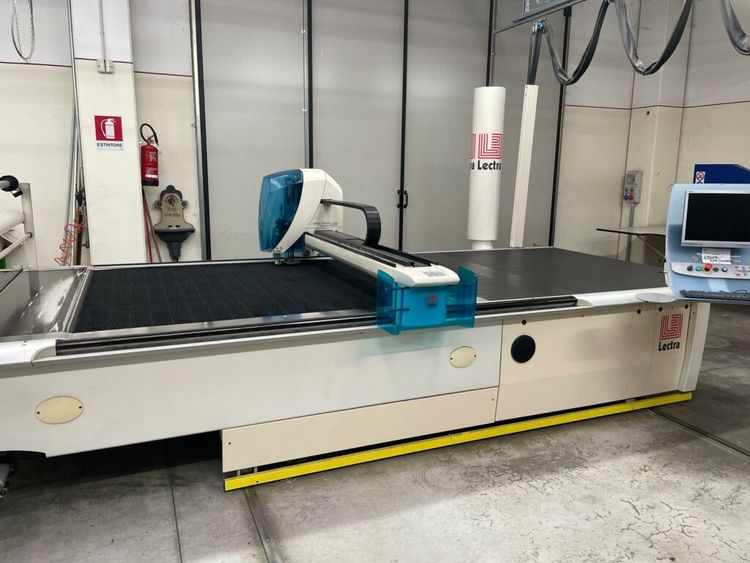 Lectra Vector VT-FA-M88-71 Automatic cutting