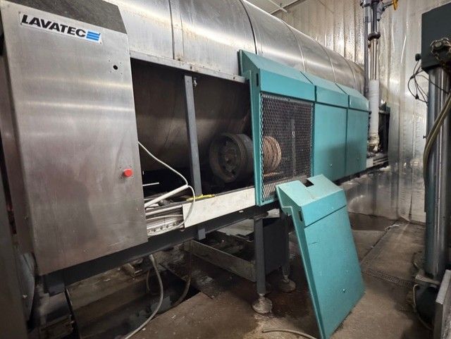 Lavatec P70/14-BT Tunnel washer
