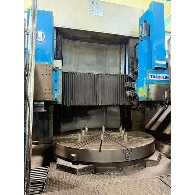 TOS SKIQ 25 - 2 RAM HYDRAULIC CHUCK DIAM2500 MM