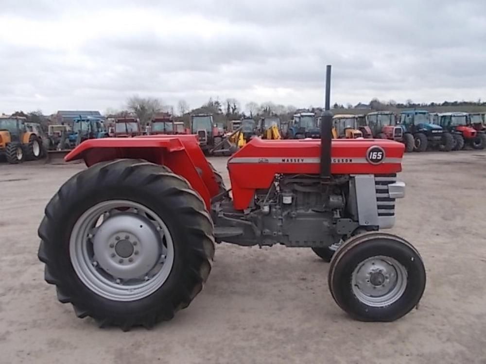 Massey Ferguson 165