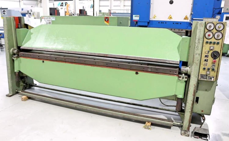 Hera UM III / 3020 x 3.0