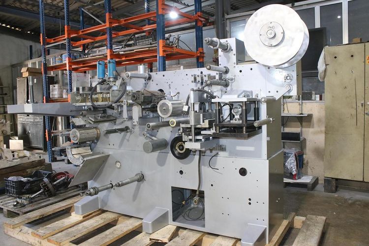 Famar AP  Thermoforming Machine