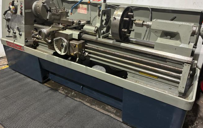 Colchester Engine Lathe Variable Speed Mascot 1600