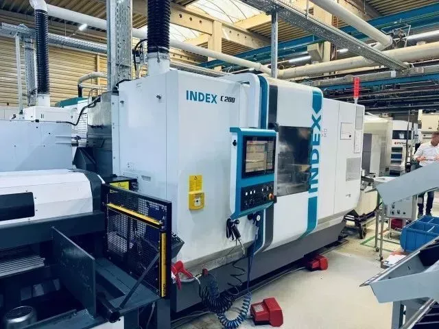 Index Siemens 840D-SL 6,000 rpm C200 5 Axis