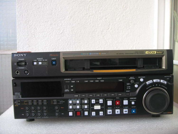 Sony HDW-D2000 HDCAM Recorder