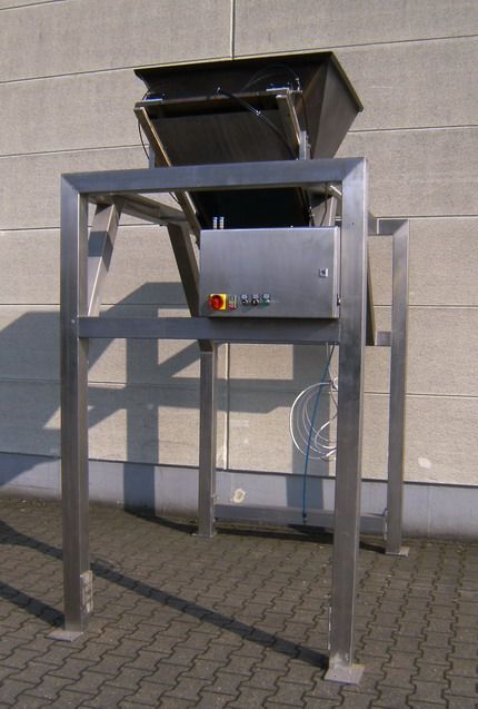 Unknown Dough hopper with automatic portioning