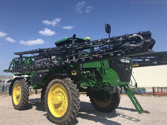 John Deere R4045 Sprayer 6152