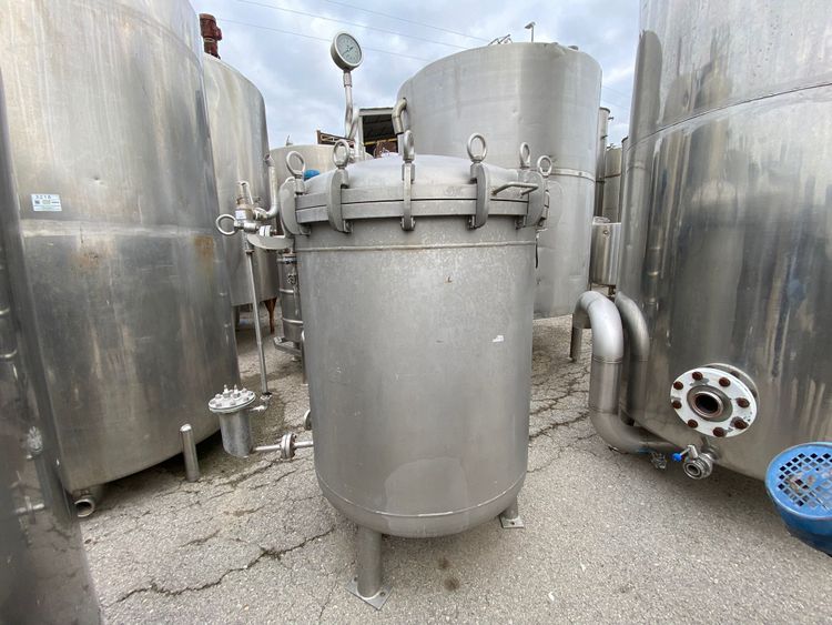 VERTICAL AUTOCLAVE