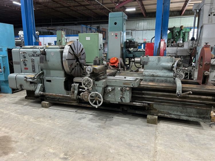 Leblond Sliding Gap Bed Lathe 500 RPM 32”