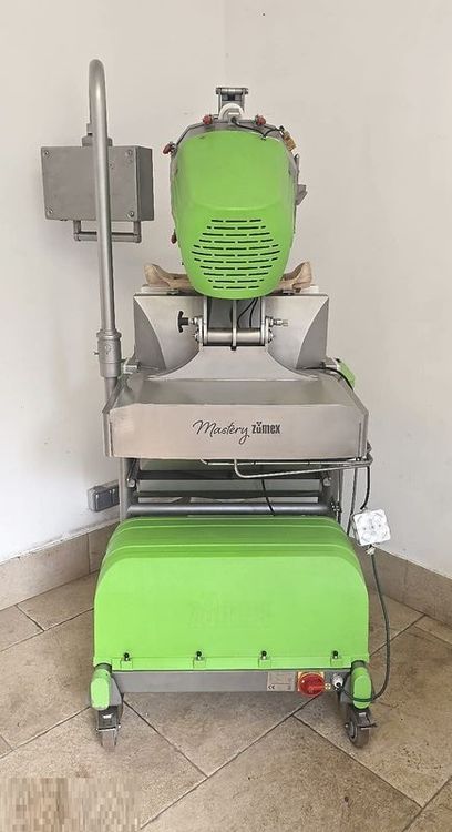 Zumex undefined Professional Cold Press Juicer