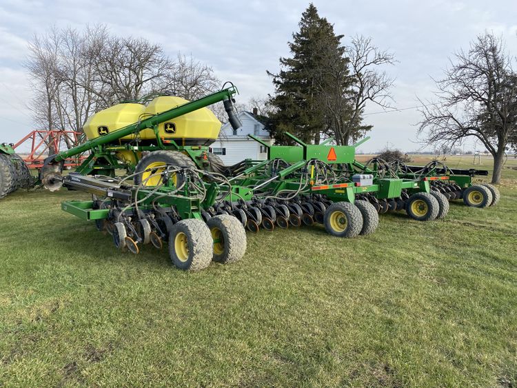 John Deere 1890/1910 Drills & Air Seeder