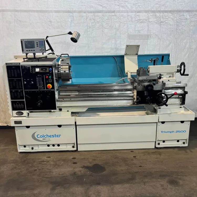 Colchester Gap Bed Centre Lathe 2500 rpm TRIUMPH VS 2500