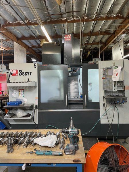 Haas VF-3SSYT 3 Axis