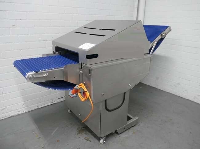 Townsend 9000EURO derinding machine