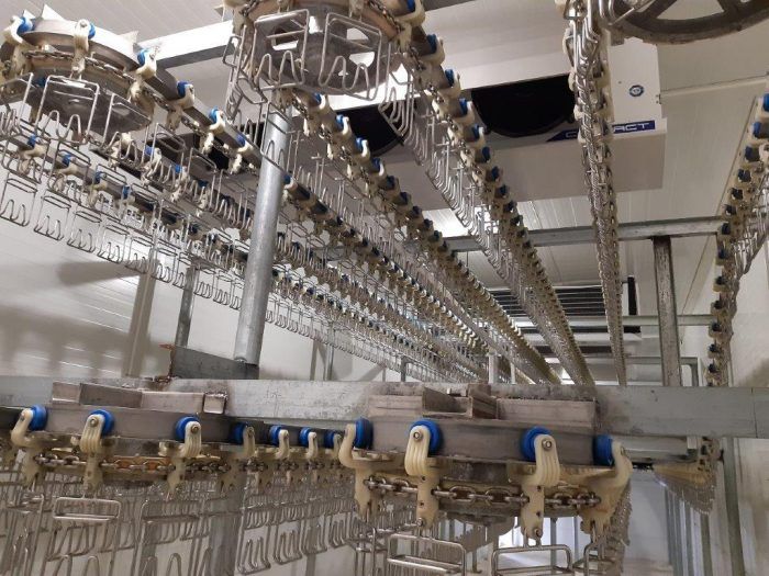 Poultry slaughter line and chilling system