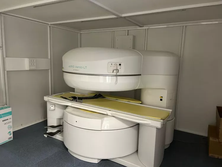 Hitachi Aris Veno LT Open MRI