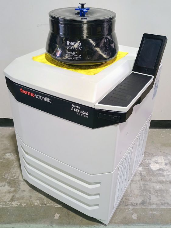 Thermo LYNX 6000 Refrigerated Superspeed Floor Model Centrifuge