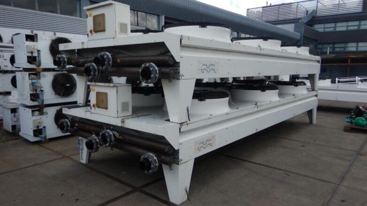 2 Alfa Laval Cooling capacity: 373 kW