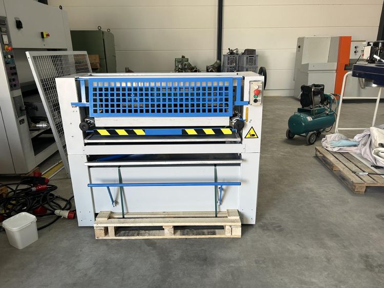 Osama S2R-1000 Glue application machine