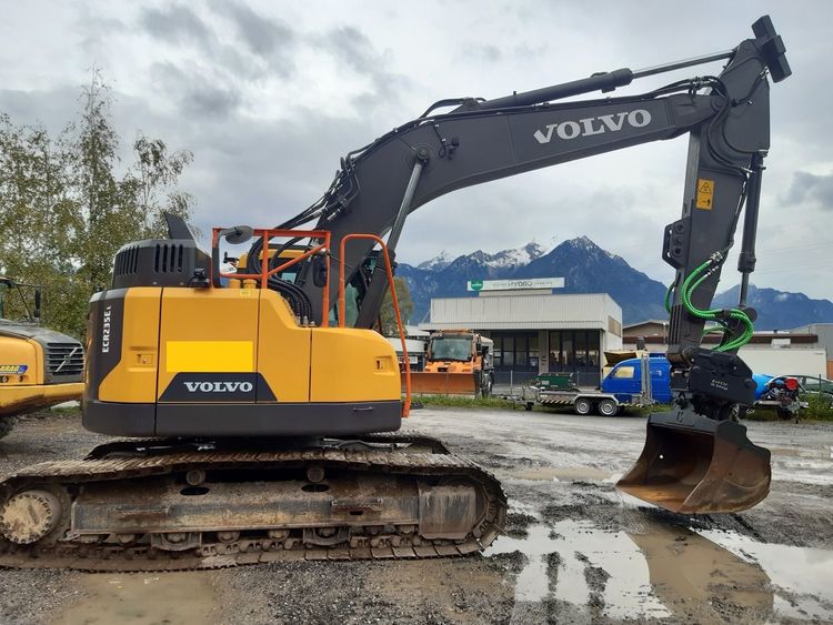Volvo ECR235EL Tracked Excavator