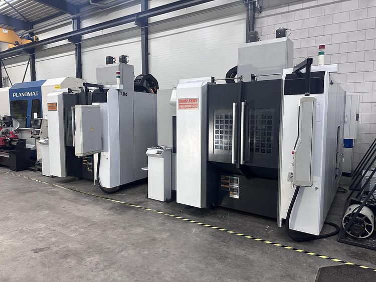 Mori Seiki NMV5000 DCG 5 Axis