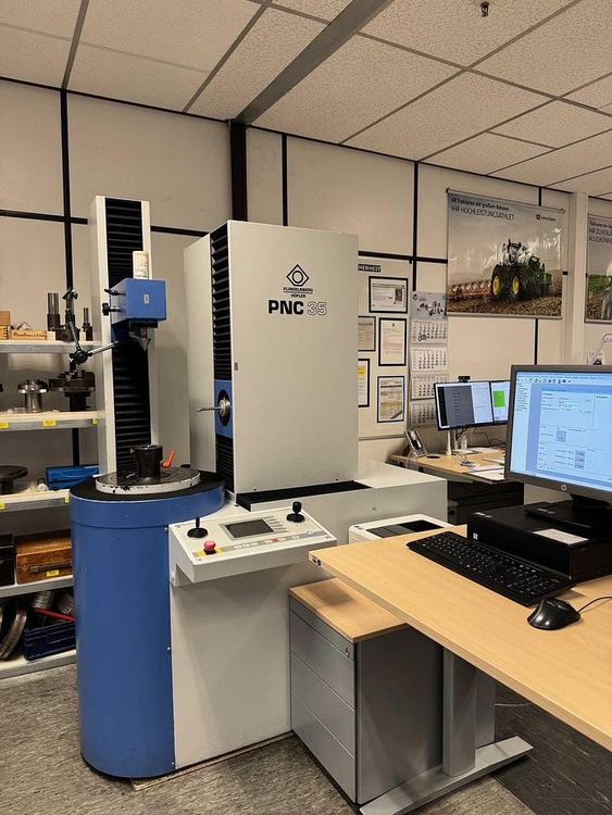 Klingelnberg PNC 35 Variable Speed GEAR MACHINE