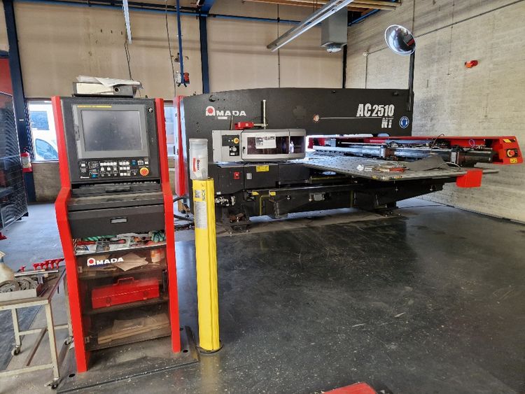 Amada AC-2510 NT CNC PUNCHING MACHINE 20 T